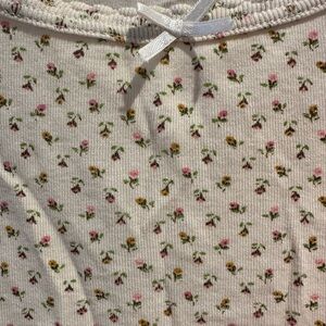 Doen Floral Tee, GUC